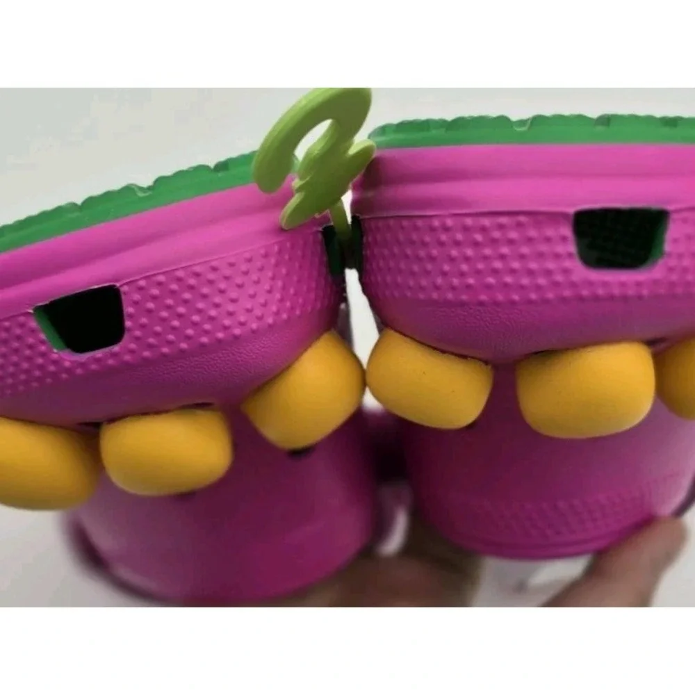 Crocs Kids' Size‎ J2 Barney Classic Clog Limited Edition Big Kids NWOT